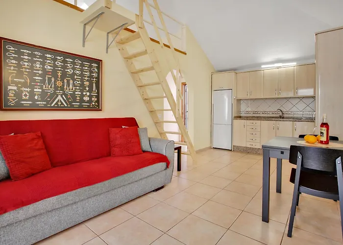 2 Bedroom Diamantes In Cristianos Apartament Los Cristianos (Tenerife)